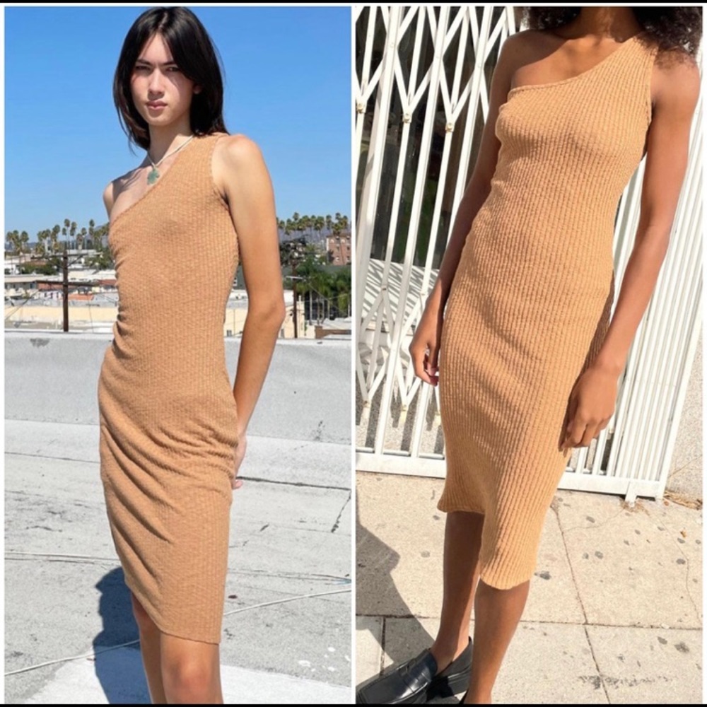 Lisa Says Gah one strap dress